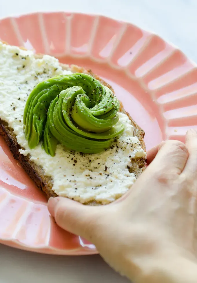 Ricotta Avocado Toast - an easy and delicious breakfast idea!' title='Ricotta Avocado Toast
