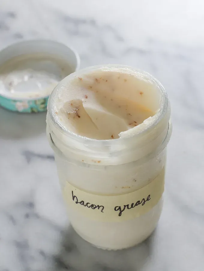 Picture of bacon grease in a jar.' title='Baconnaise!