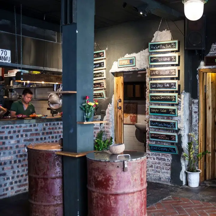 Standing Bar interior