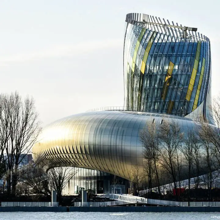 La Cité du Vin exterior
