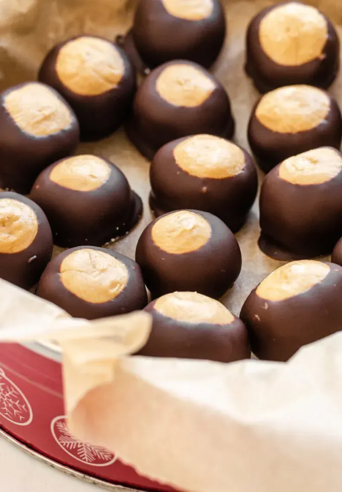 A Christmas tin full of peanut butter buckeyes made without shortening. ' title='Buckeye Recipe Without Shortening