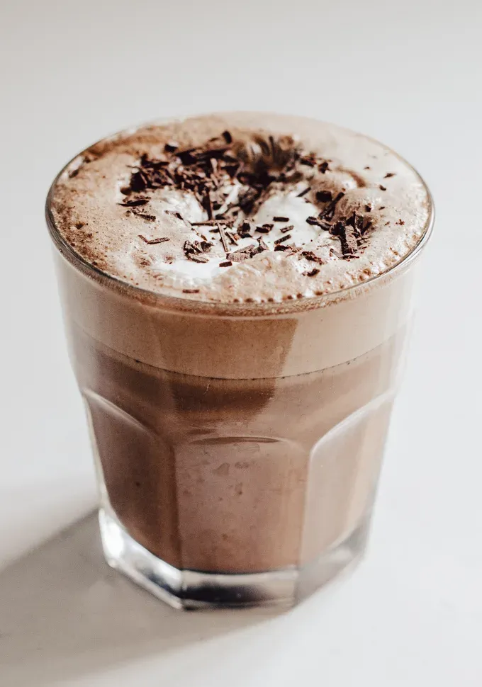 How to Make a Mocha Latte (Easy Homemade Recipe) How to Make a Mocha Latte (Easy Homemade Recipe)