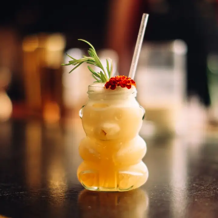 Bear With Me, Honey cocktail