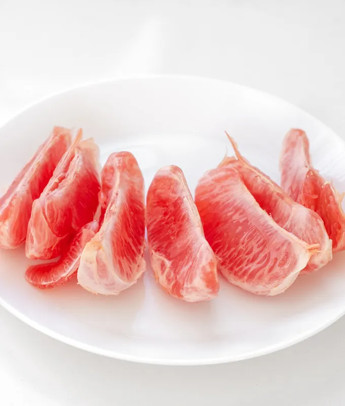 How to eat a grapefruit like an orange.' title='How to Cut a Grapefruit