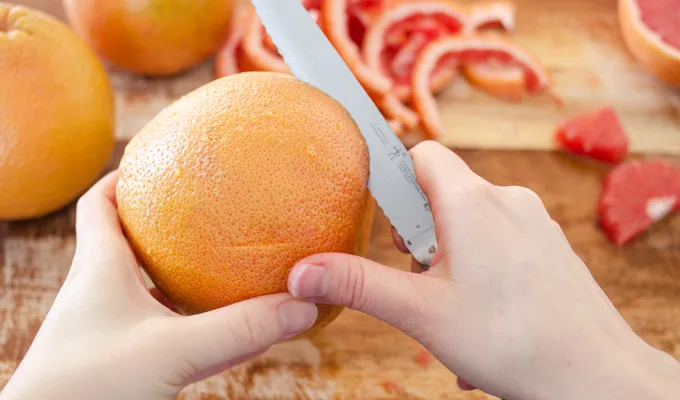 How to eat a grapefruit like an orange.' title='How to Cut a Grapefruit