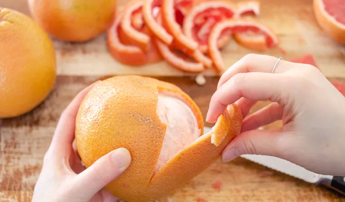 How to eat a grapefruit like an orange.' title='How to Cut a Grapefruit