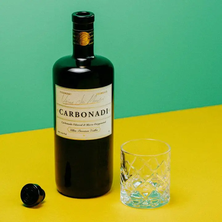 Carbonadi bottle