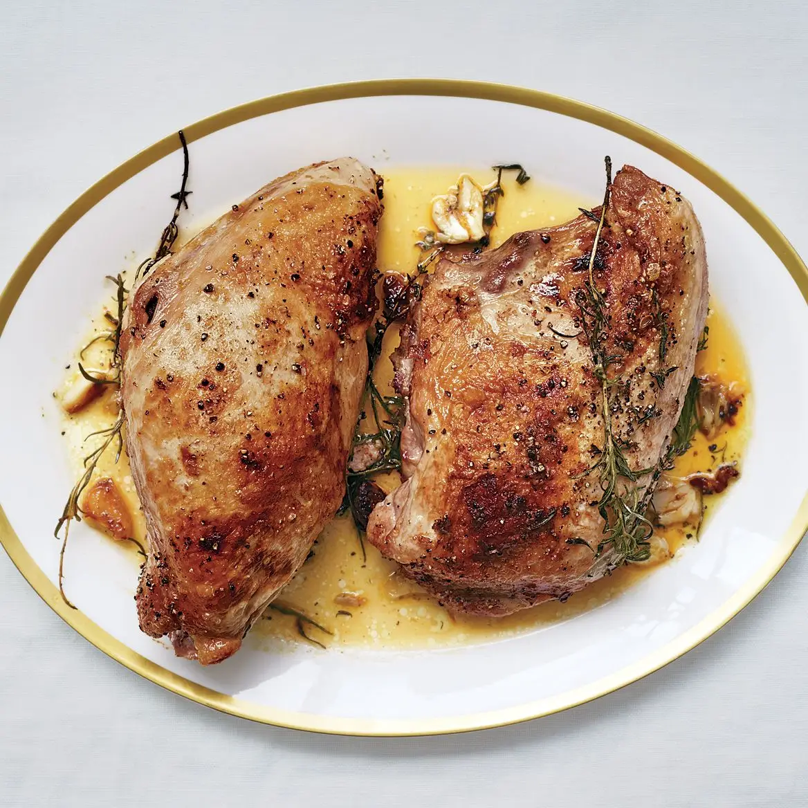 Seios de peru assados ​​com manteiga