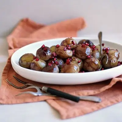Cebola de cipolina com sacolas balsâmicas com romã