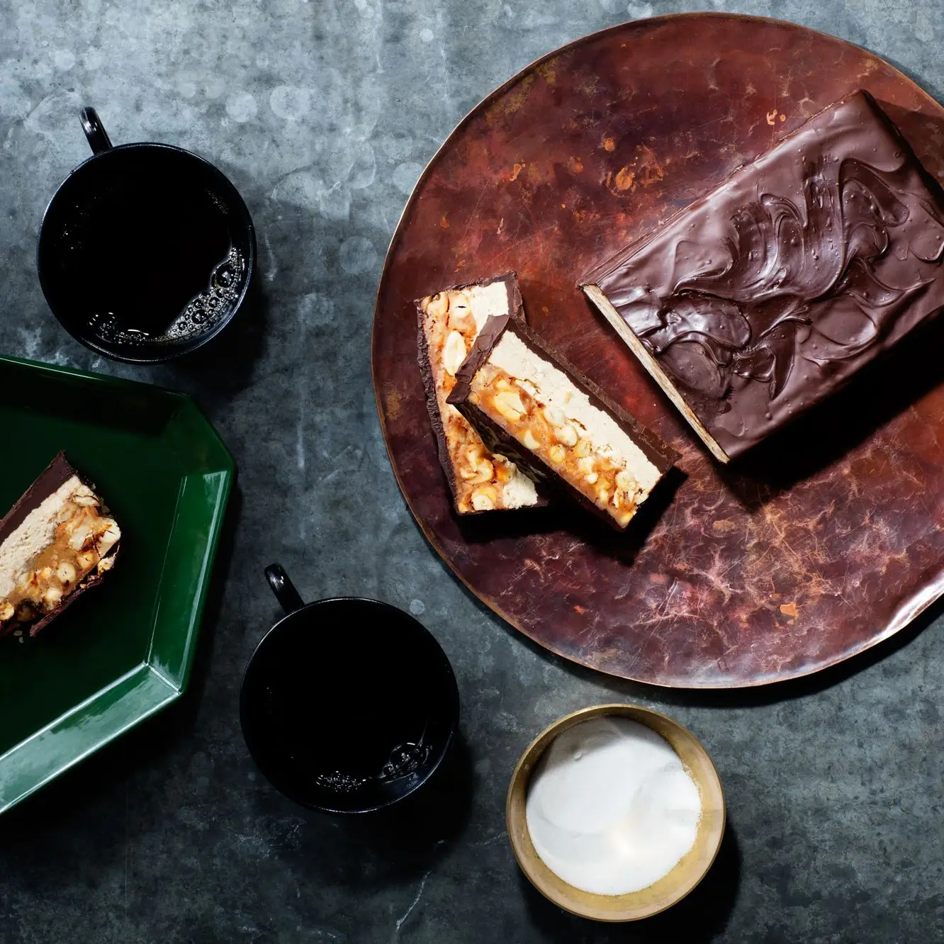 Barra de chocolate gigante com amendoim e nougat