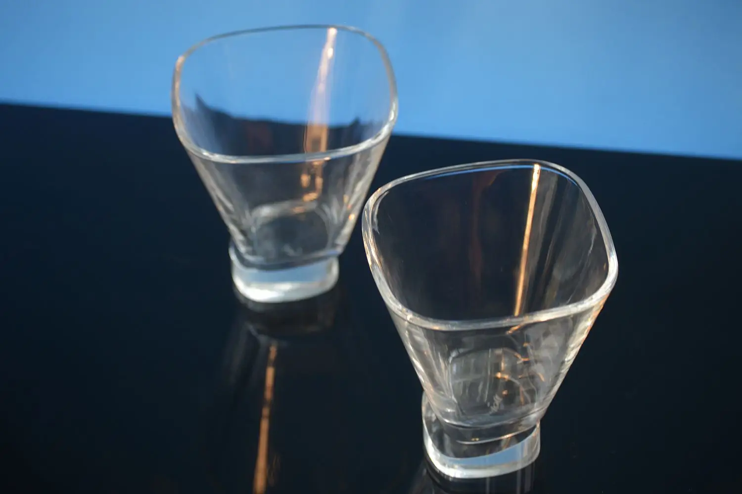 JoyJolt Martini Glasses