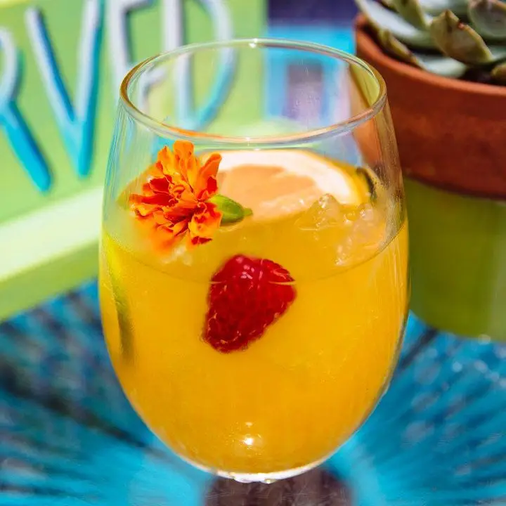 O que é Chinola? E por que está em toda parte de repente