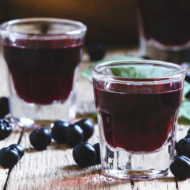 Tudo o que você precisa saber sobre Mirto, o clássico Digestivo Sardiniano