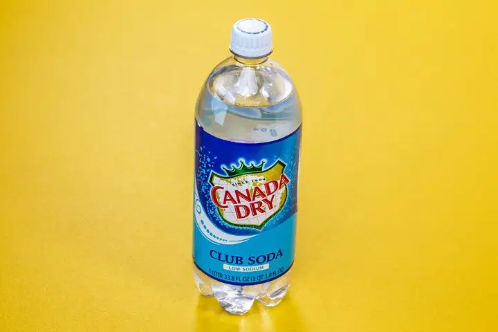 Canada Dry bottle