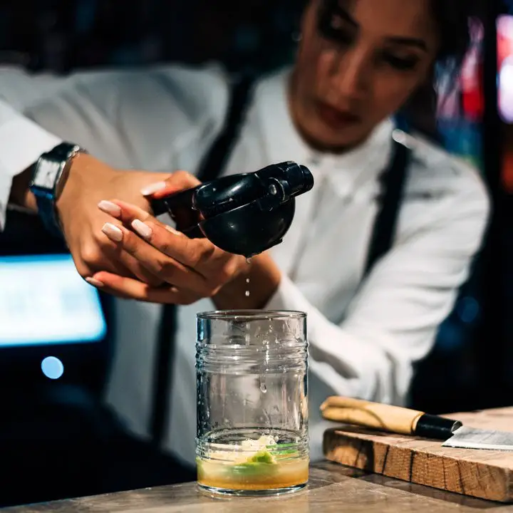 Squeezing citrus juice