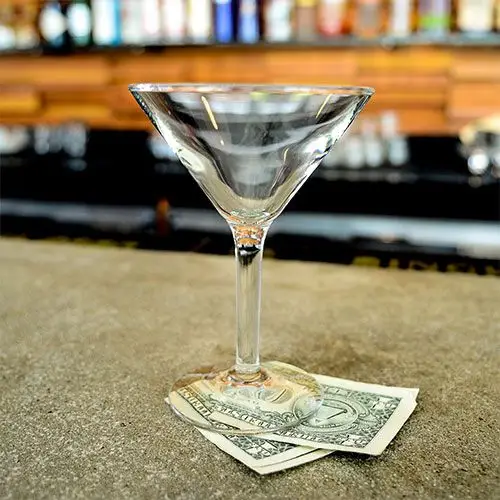 10 coisas a não fazer em um bar