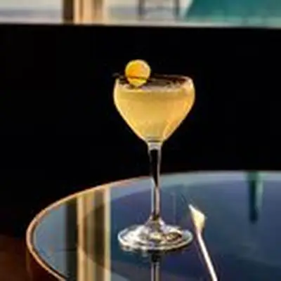 Manhatta Astoria cocktail