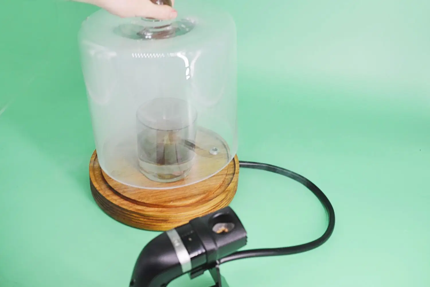 Fortessa Crafthouse with glass incased inside smoker