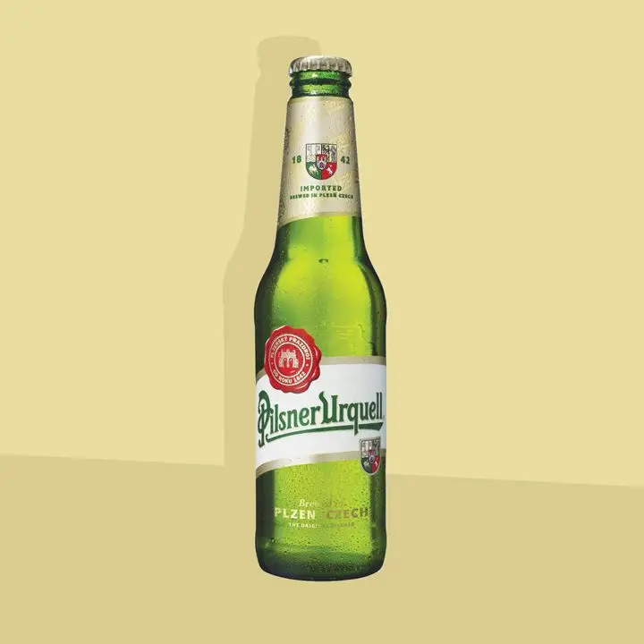 Revisão de cerveja Pilsner Urquell