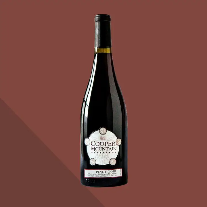 Cooper Mountain Pinot Noir 2018 bottle
