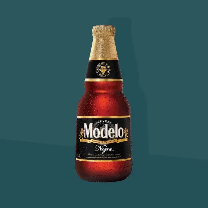 Modelo de revisão de cerveja preta