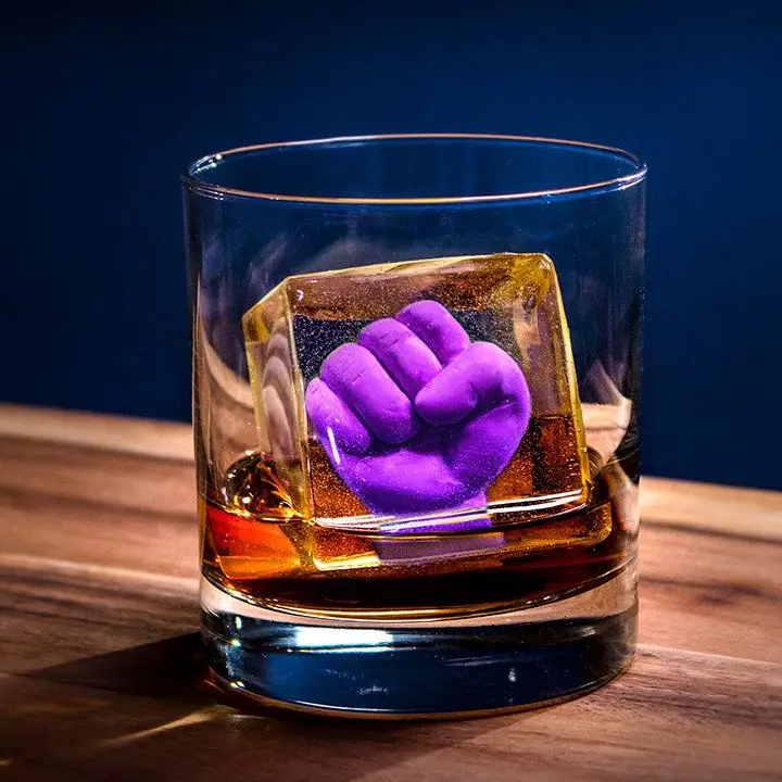 Sim, é a nossa culpa também: como os jornalistas de bebidas podem fazer cada vez mais para implementar a justiça social na indústria de bares