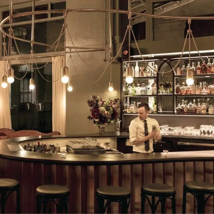 Tesouro de São Francisco: um bar com o tipo certo de sobrecarga sensorial