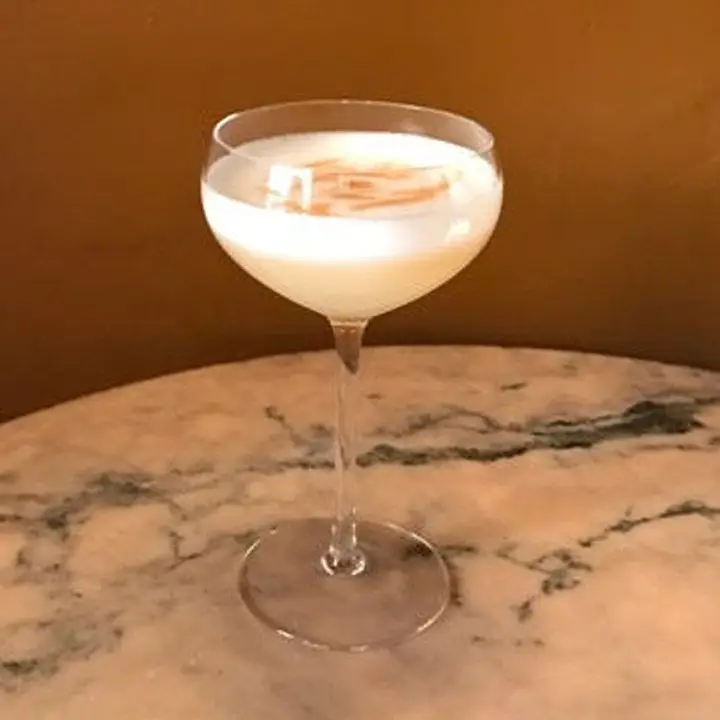 Uma primeira olhada no novo bar do Panamá da equipe de funcionários somente