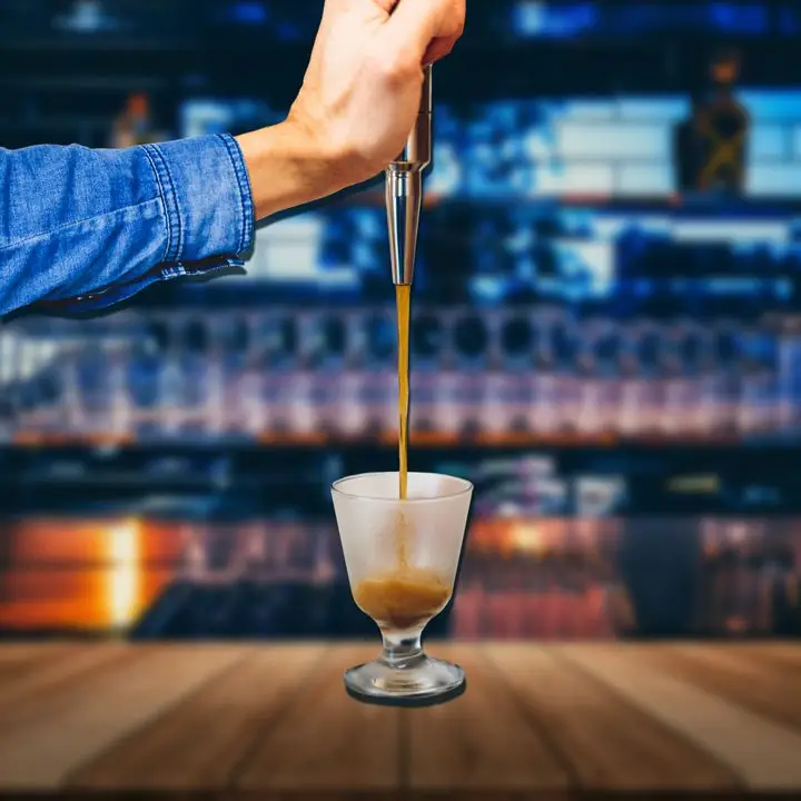 Você deve colocar o expresso martinis do seu bar em draft. É assim
