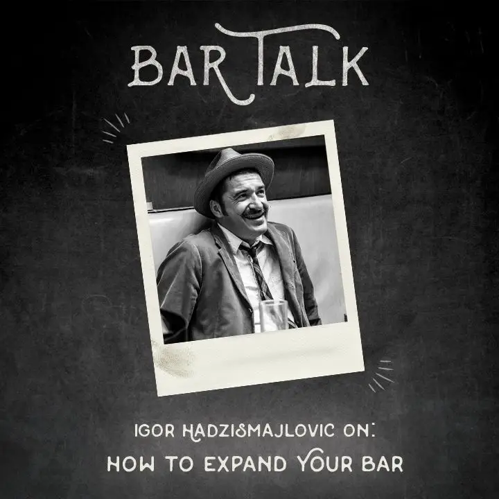 Igor Hadzismajlovic apenas dos funcionários sobre como expandir seu bar