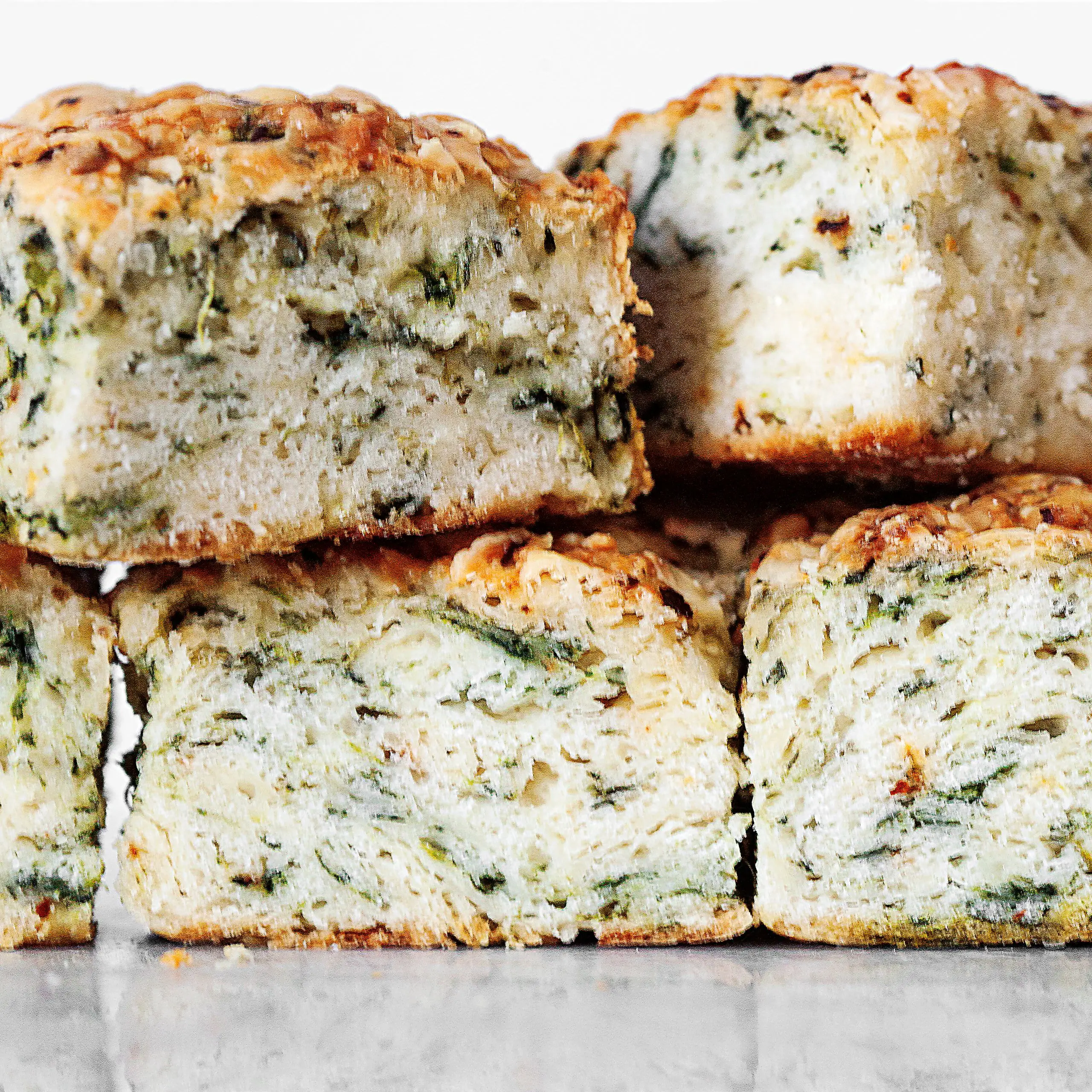 Biscoitos de espinafre e queijo