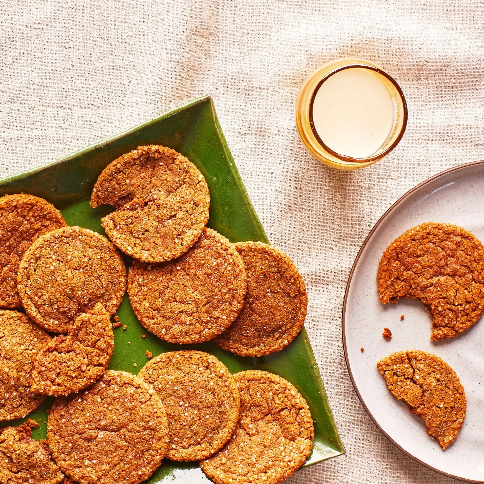 Biscoitos de melaço em borracha