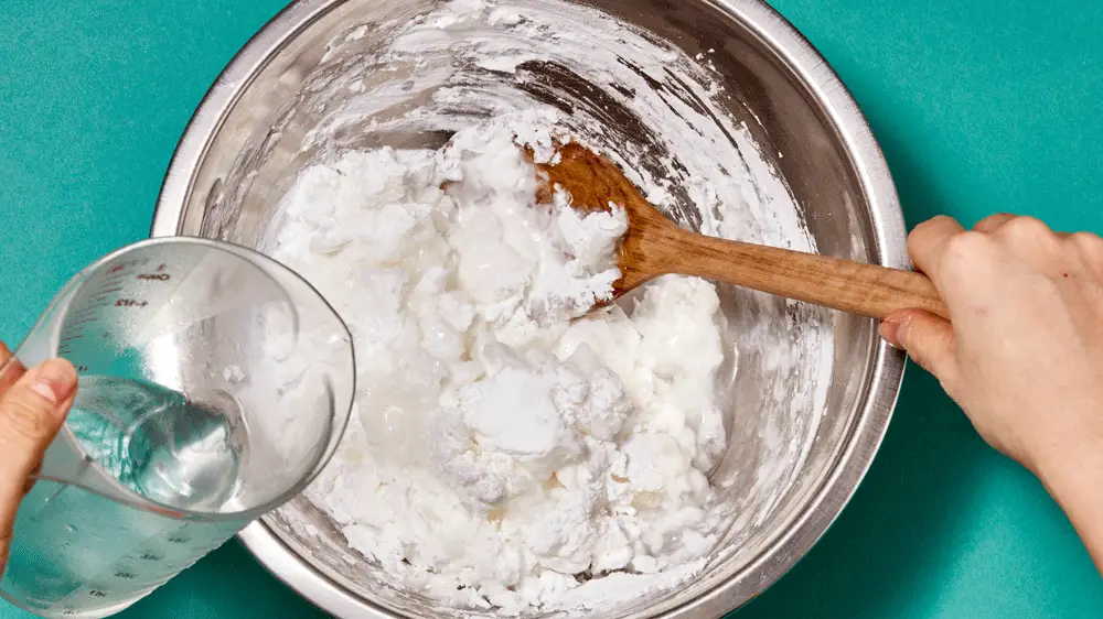 Macarrão de batata saltitante