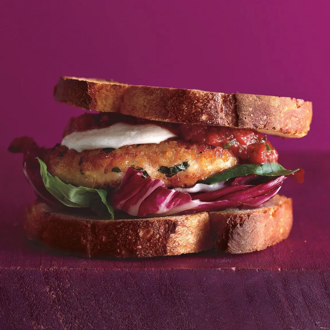 Hambúrgueres parmesanos de frango