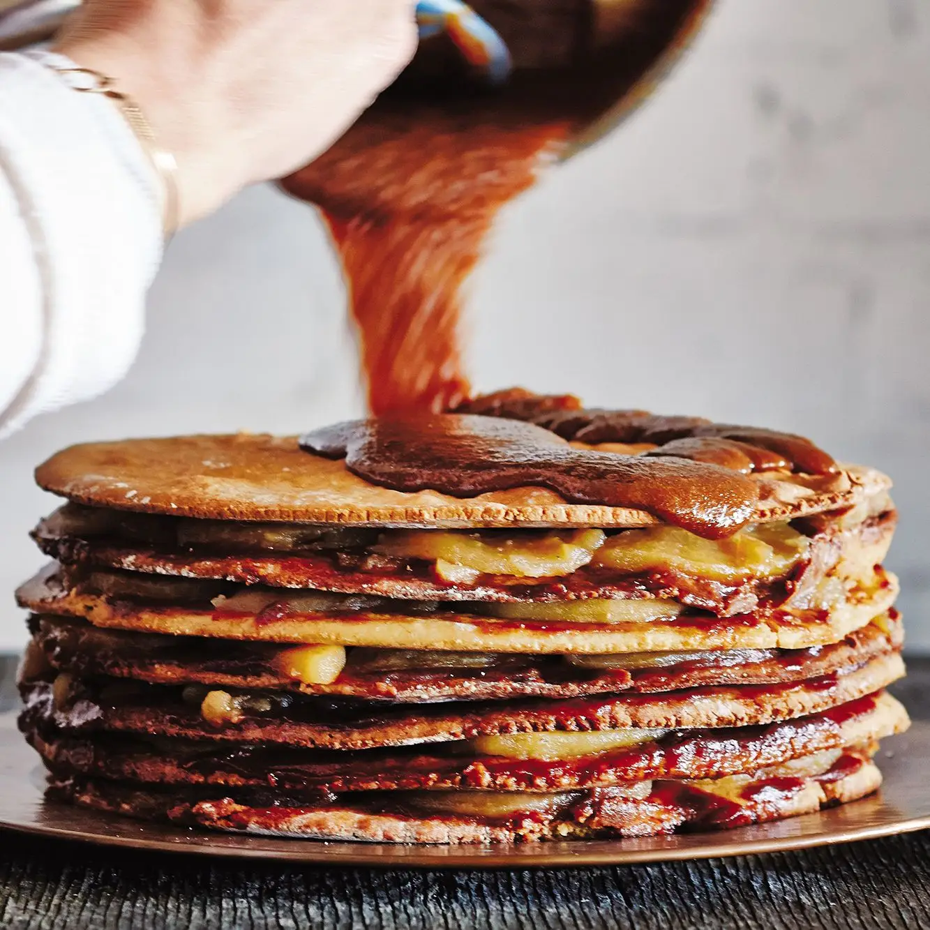 Apple Jack Stack Bolo