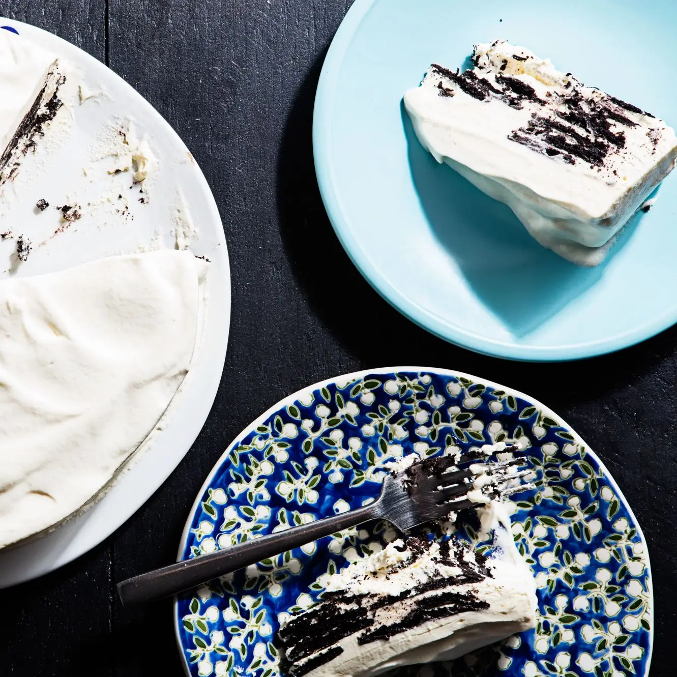 Bolo de caixa de gelo com 3 ingredientes