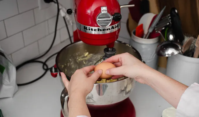 Strawberry Rhubarb Crumb Cake' title='Strawberry Rhubarb Crumb Cake