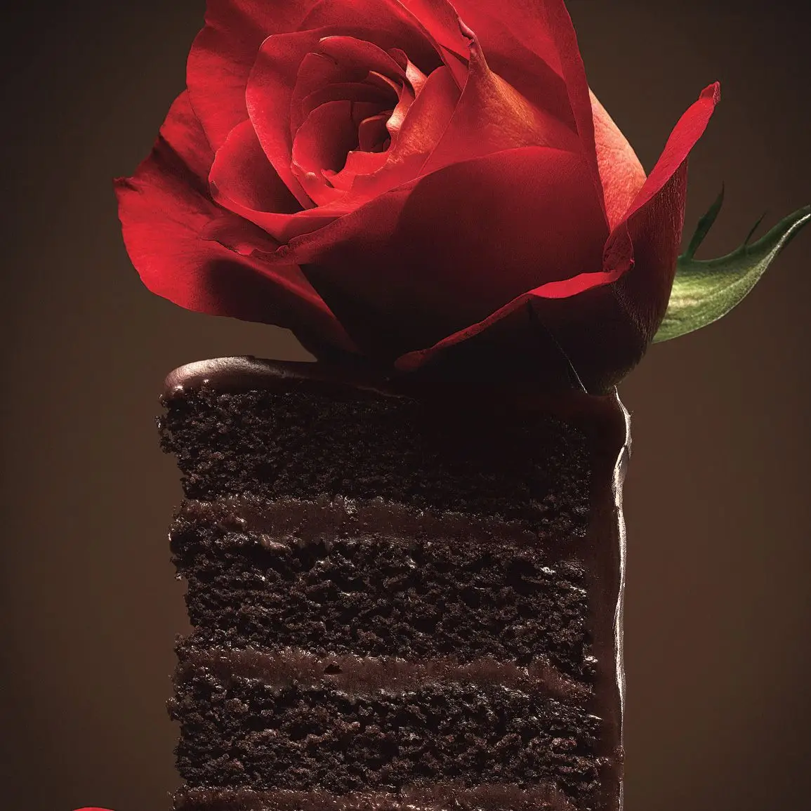 Bolo de comida do diabo 'Top' do Top 'com cobertura de creme de leite