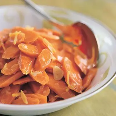 Cenouras com manteiga com manteiga