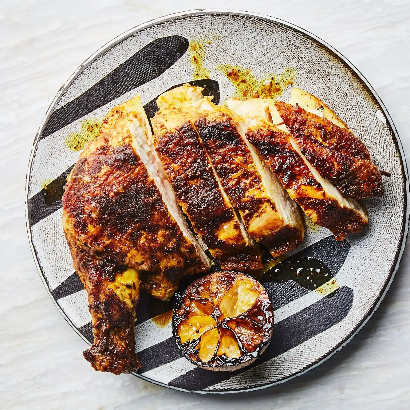 Die Hühnerbrust bewegt sich von 12 bis 12 Minuten