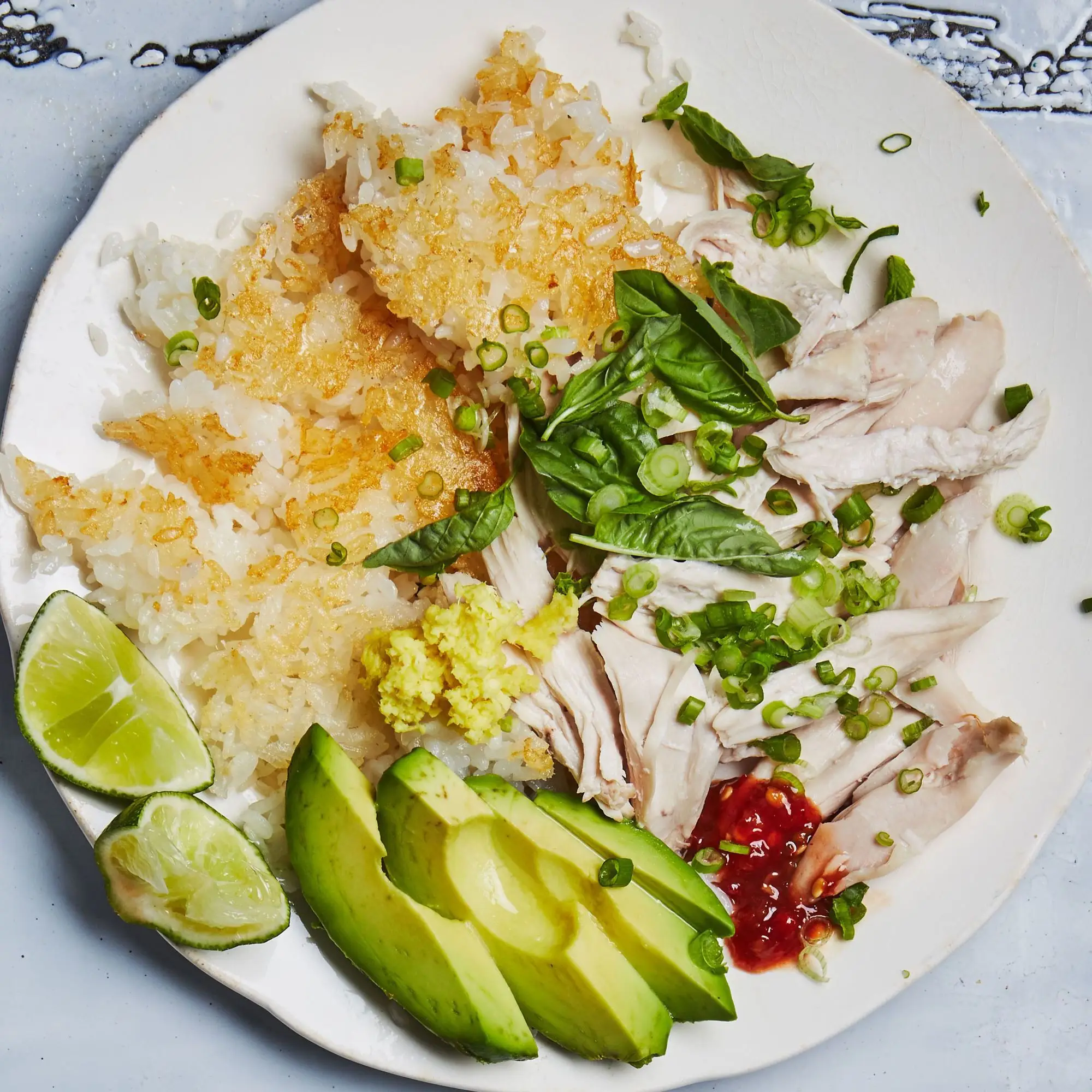 Frango com arroz crocante