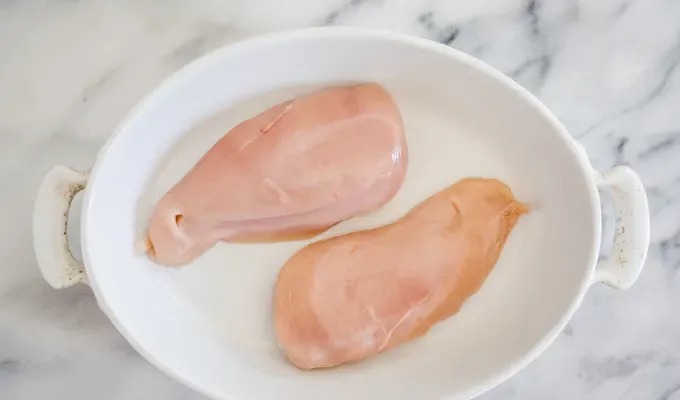 How to Bake Boneless Skinless Chicken Breasts in the oven without making them dry and overcooked!' title='How to Bake Boneless Skinless Chicken Breasts