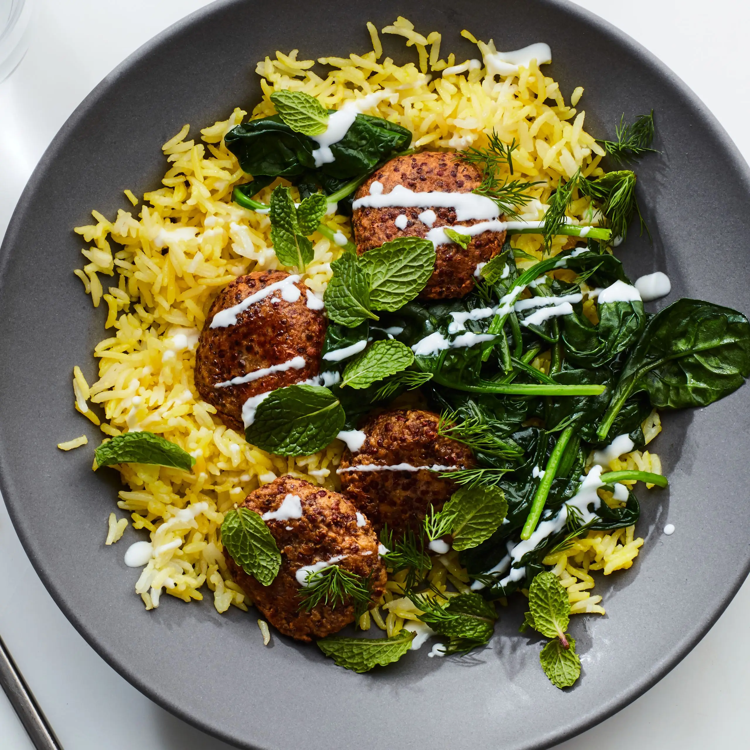 Quinoa s korením a sústrami cícer