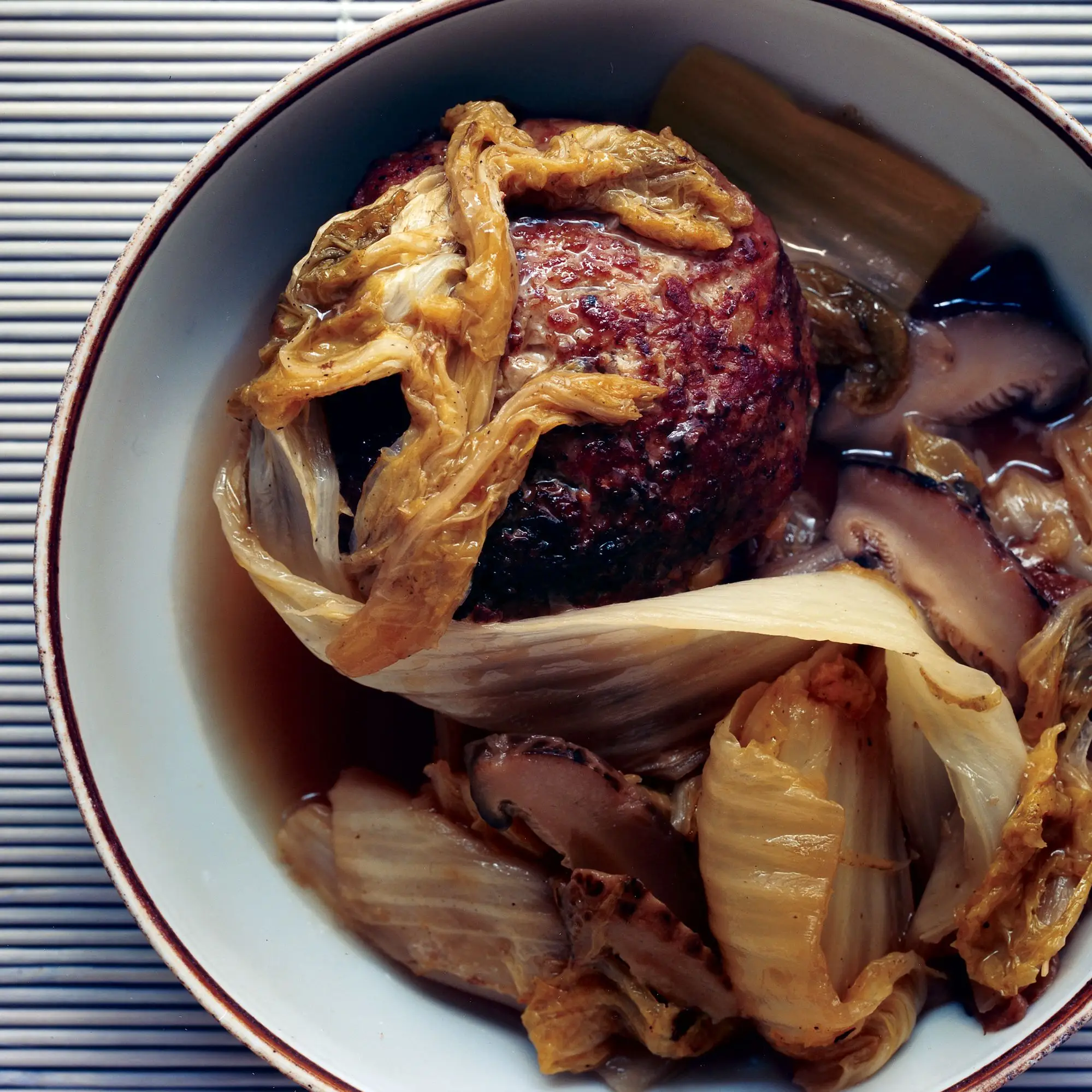 Caçarola de cabeça de leão (Shih tzu tou)