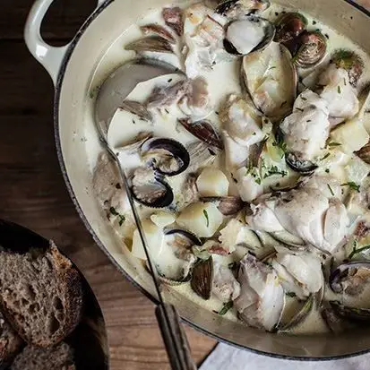 Casaco de frutos do mar com bacon e tomilho