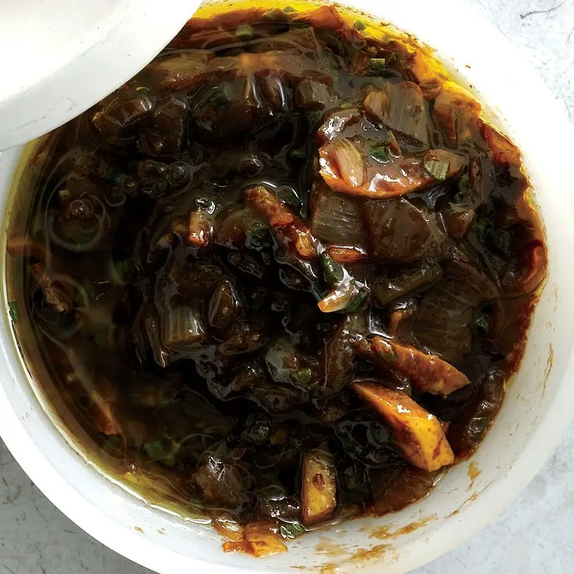 Chutney de limão carbonizado