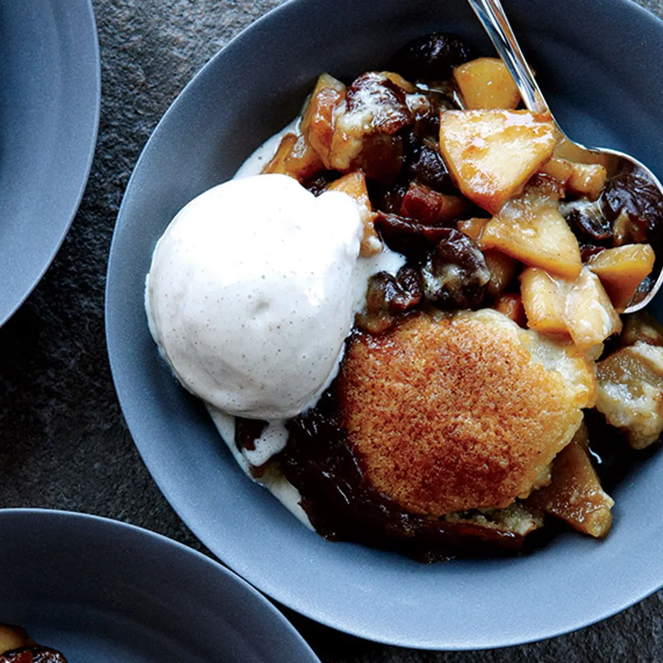Pêra de biscoito e sapateiro de cereja seca