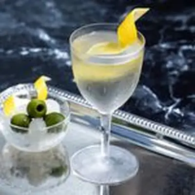 50/50 Martini (recirc)