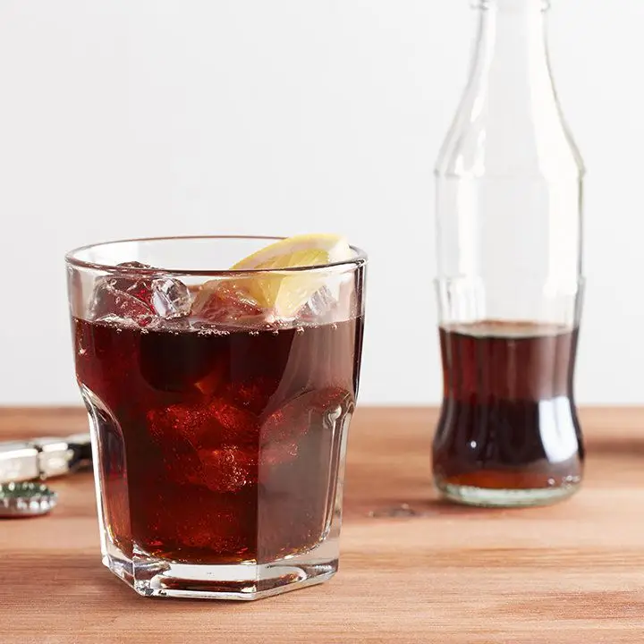 Kalimotxo cocktail