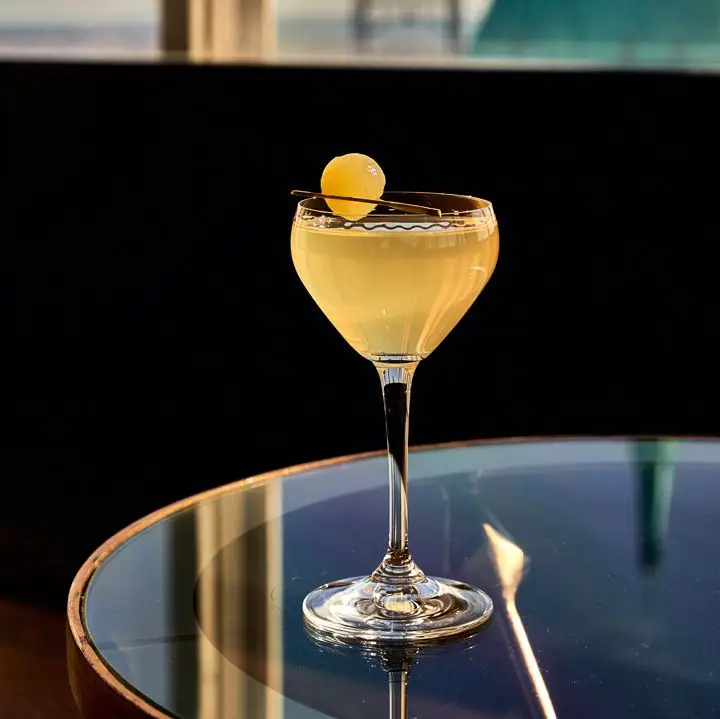 Manhatta Astoria cocktail